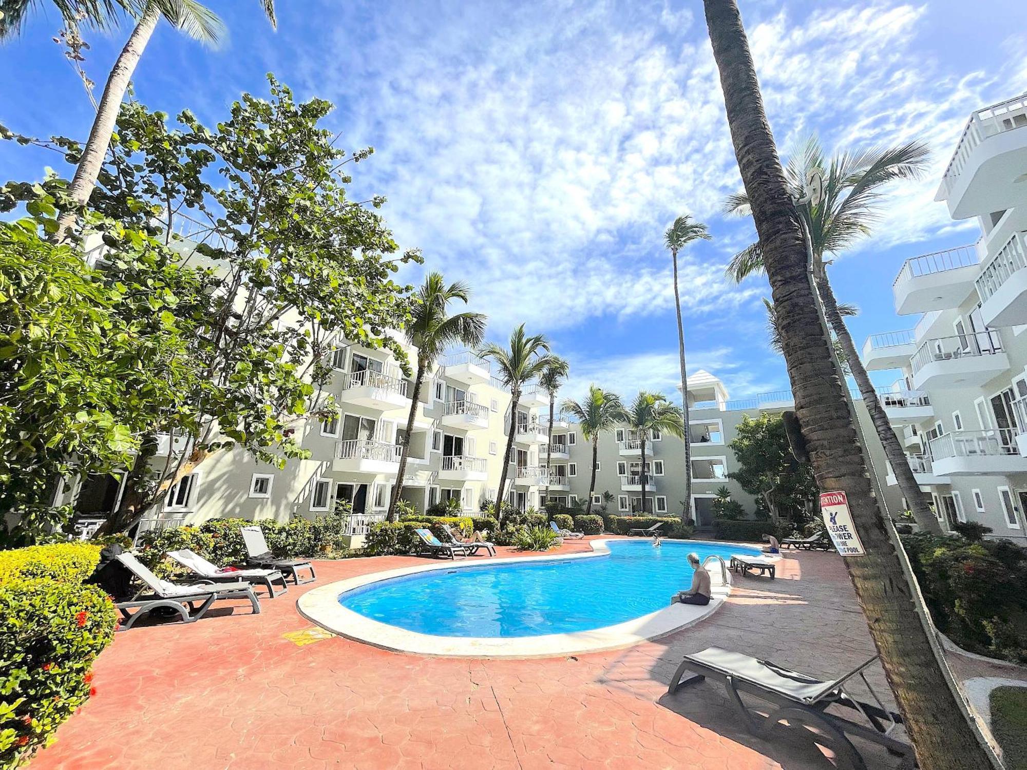 Tropical Adventures Sol Caribe Studios Suites Bavaro Beach & Pool Punta Cana Ngoại thất bức ảnh
